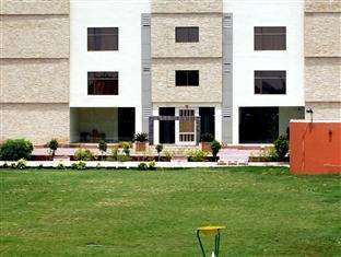 Hotel Radiance Bhilwara Екстер'єр фото